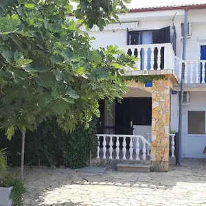 rezervovat zde